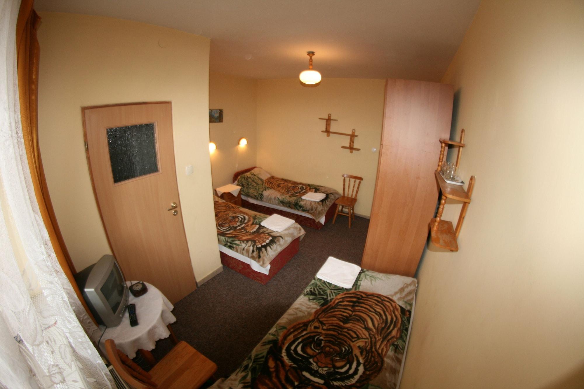Hotel Daisy Budget كراكوفيا المرافق الصورة