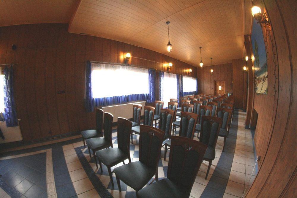 Hotel Daisy Budget كراكوفيا المظهر الخارجي الصورة