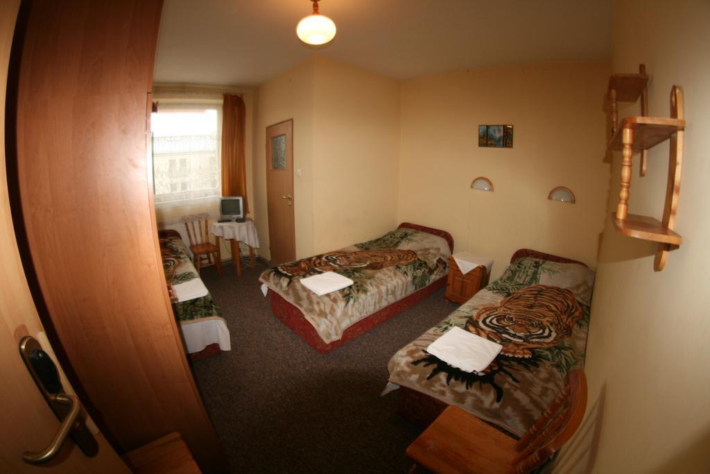 Hotel Daisy Budget كراكوفيا المظهر الخارجي الصورة